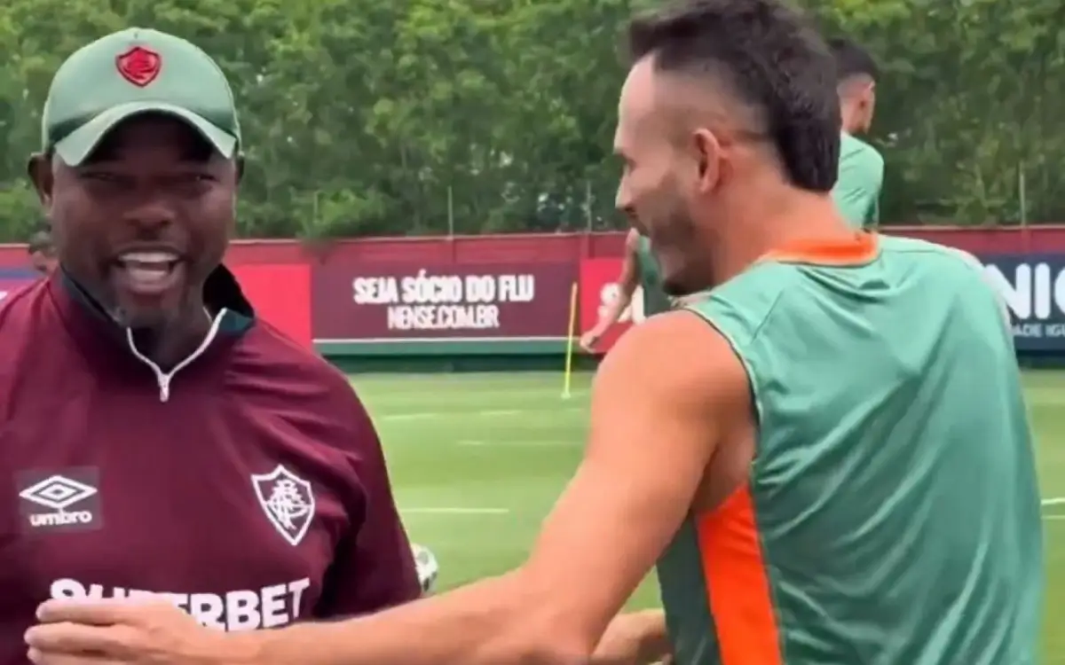 Fluminense celebra gol de Renê e lembra previsão de Marcão