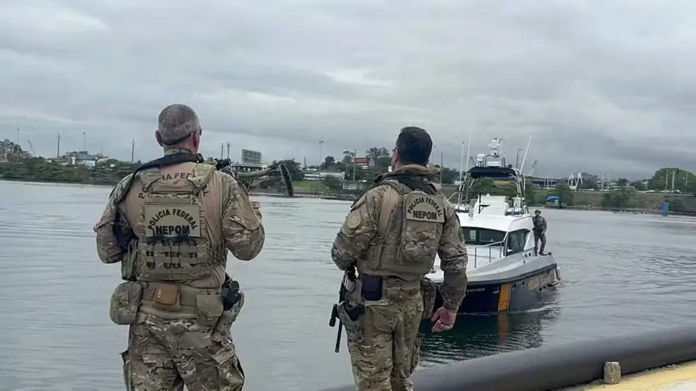 Foragido do Comando Vermelho é preso pela PF em navio no Rio de Janeiro