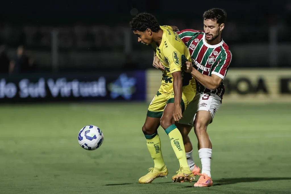 Gol anulado do Fluminense