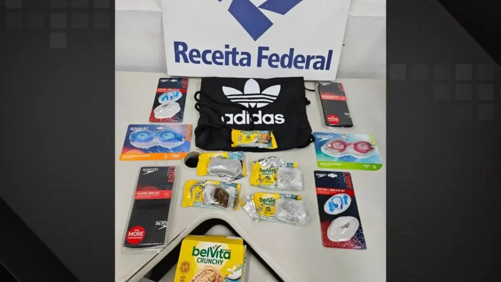 Haxixe é encontrado em pacotes de biscoito