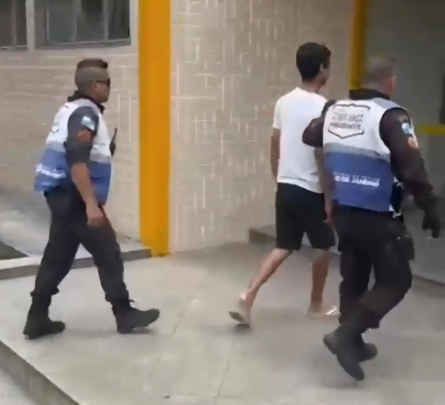 Homem é preso por estupro da própria irmã em Niterói