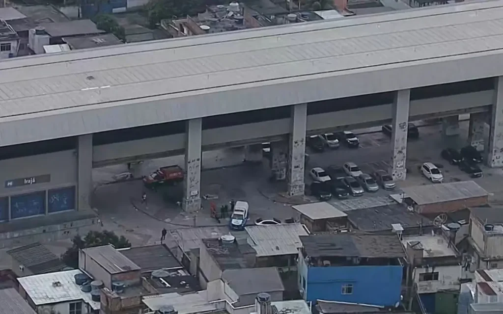Homens em situação de rua são assassinados em Irajá a tiros ao lado da estação de metrô