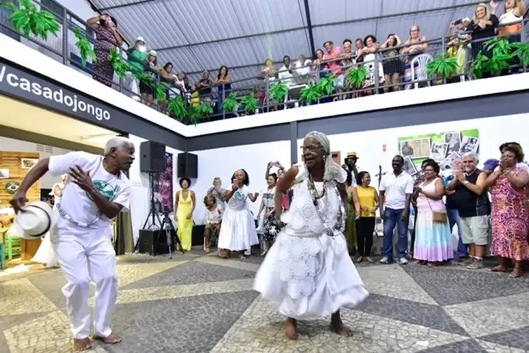 Jongo da Serrinha e Casa de Samba Candongueiro