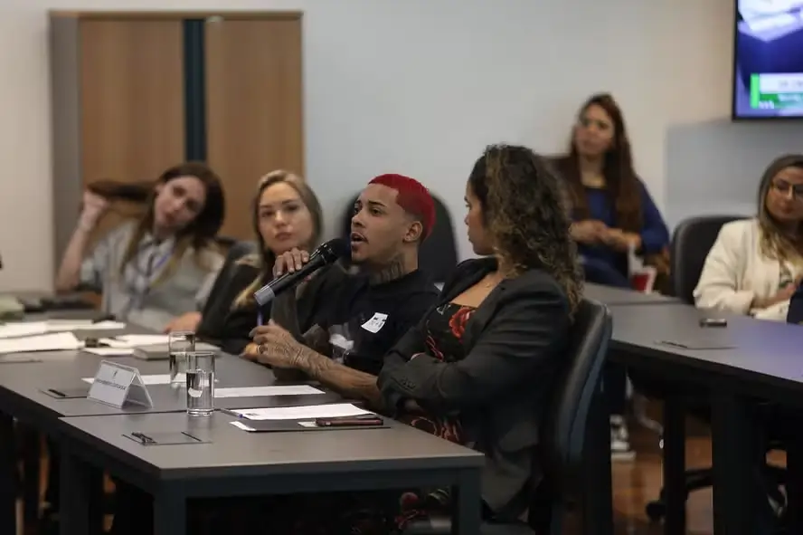 MC Poze do Rodo depõe na Comissão Parlamentar de Inquérito (CPI) das Câmeras da Alerj
