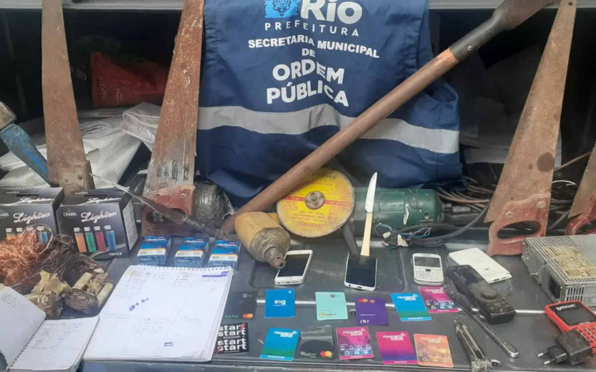 ferro-velho clandestino em Vila Isabel