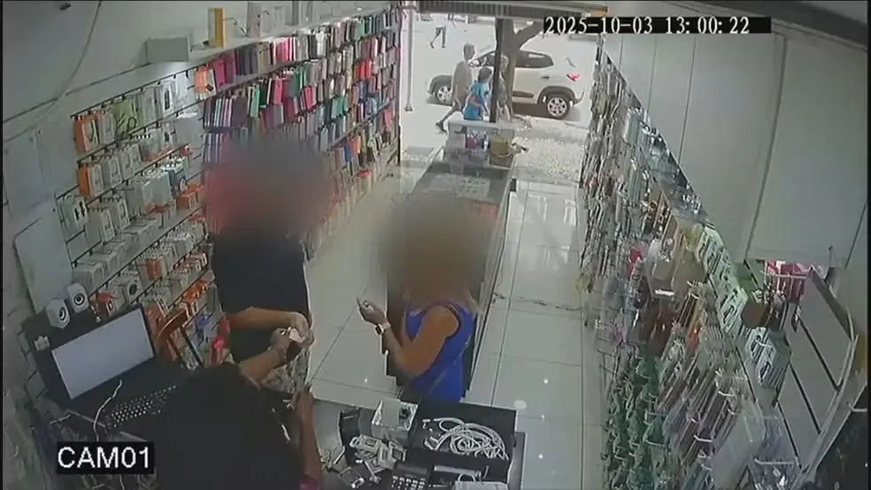 vendedora em Copacabana no golpe com máquina de cartão