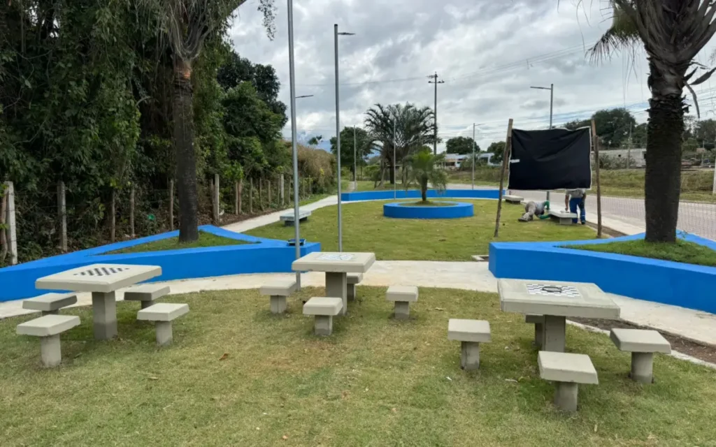Prefeitura de Japeri moderniza praças