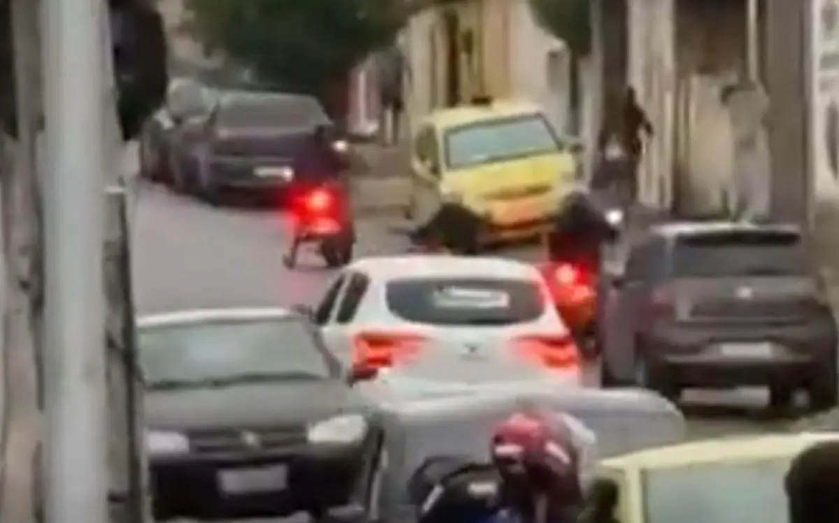 roubo de moto em Colégio