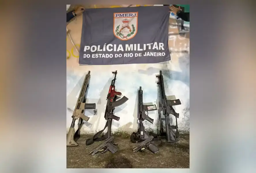 operação da PM no Morro do Juramento