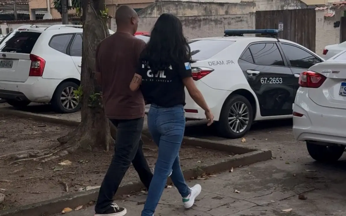 Suspeito de esfaquear companheira com filha no colo é preso no Anil