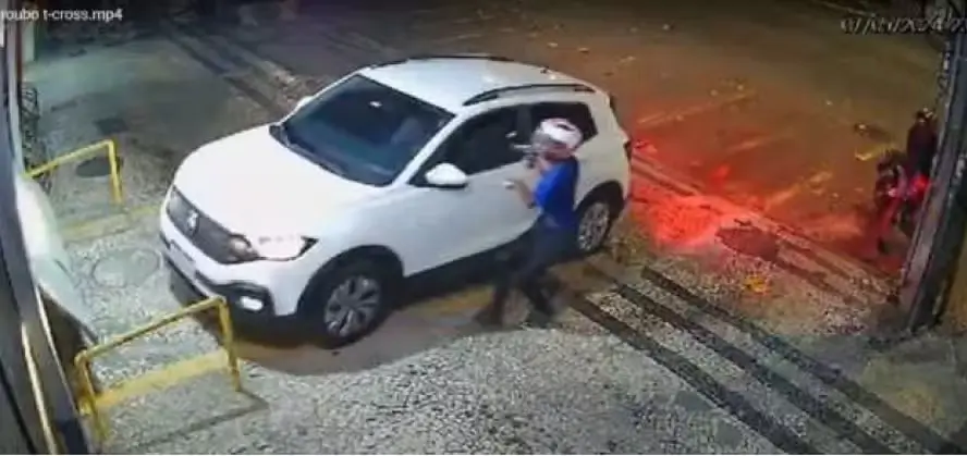 Traficantes do Rio usavam carros clonados para transportar drogas entre Paraguai e São Paulo