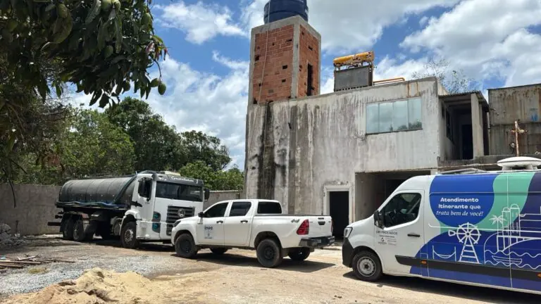 Inea interdita fábrica clandestina de gelo