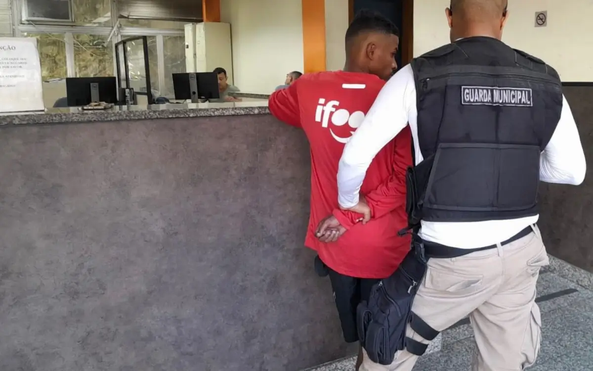 O suspeito foi levado à 19ª DP