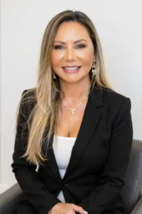 Dra. Siglia Azevedo,