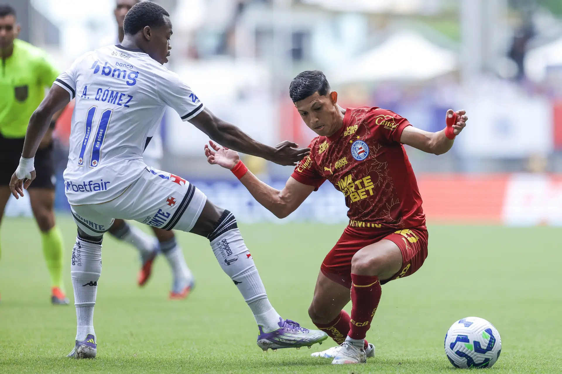Vasco perde para o Bahia