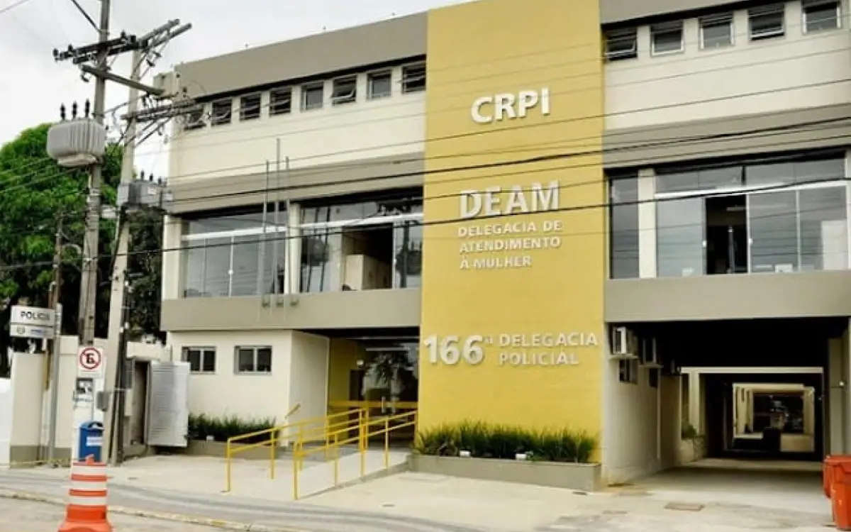 Homem foi levado para delegacia da cidade