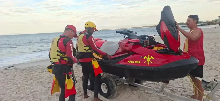 bombeiros guarda-vidas do Rio
