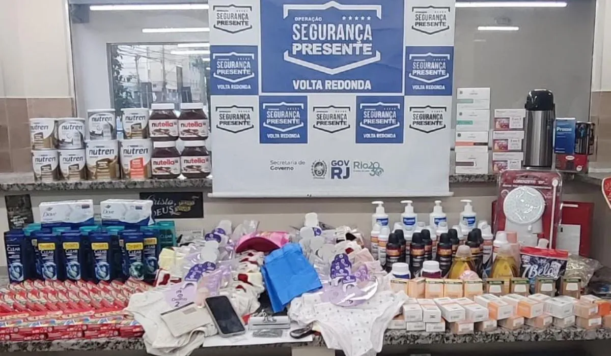 Todo o material ficou apreendido na 93ª DP