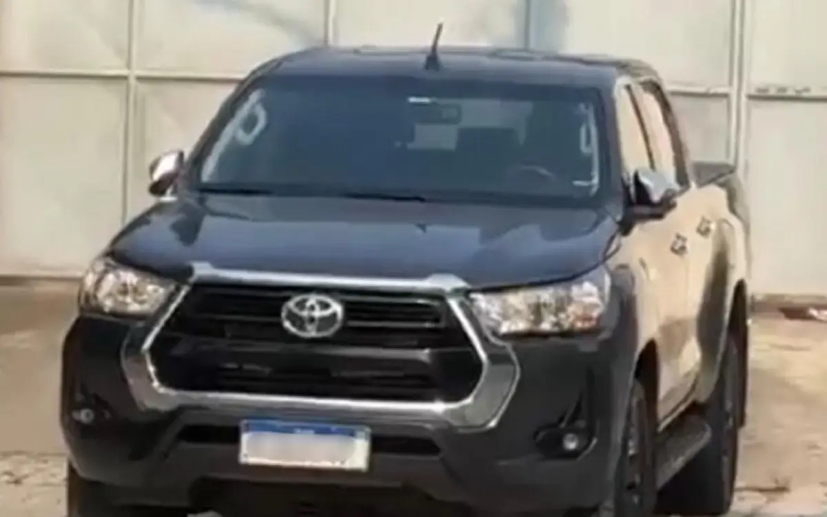 carro furtado no estacionamento do Barra Shopping