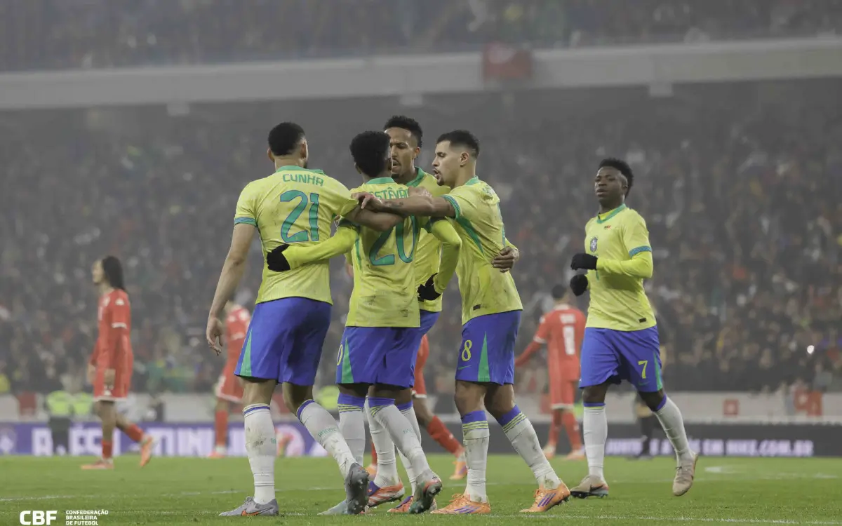 Estêvão celebra mais um gol marcado pelo Brasil