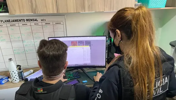 Polícia Civil RJ em operação contra pirataria digital
