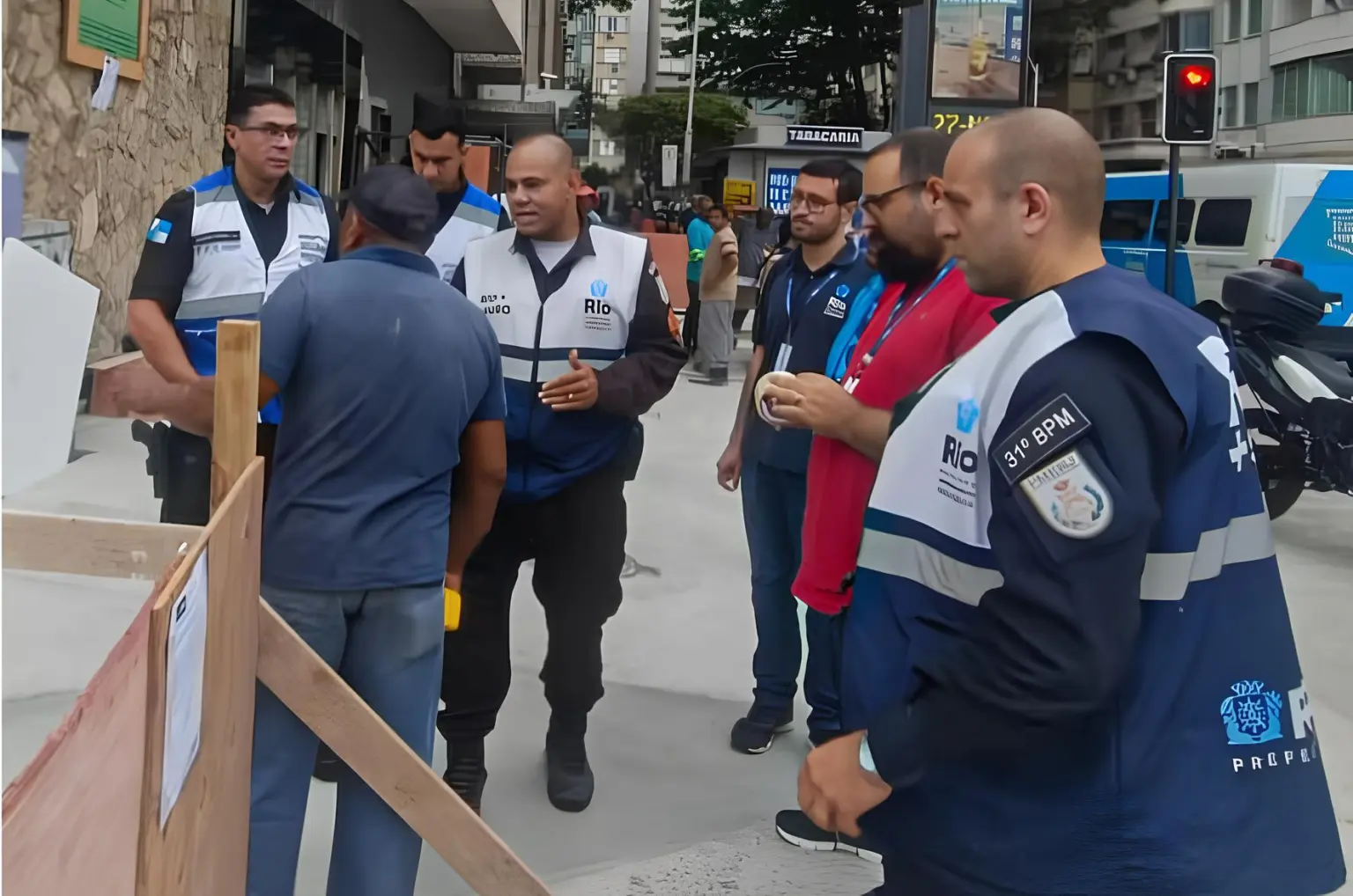 Fiscalização municipal em Copacabana