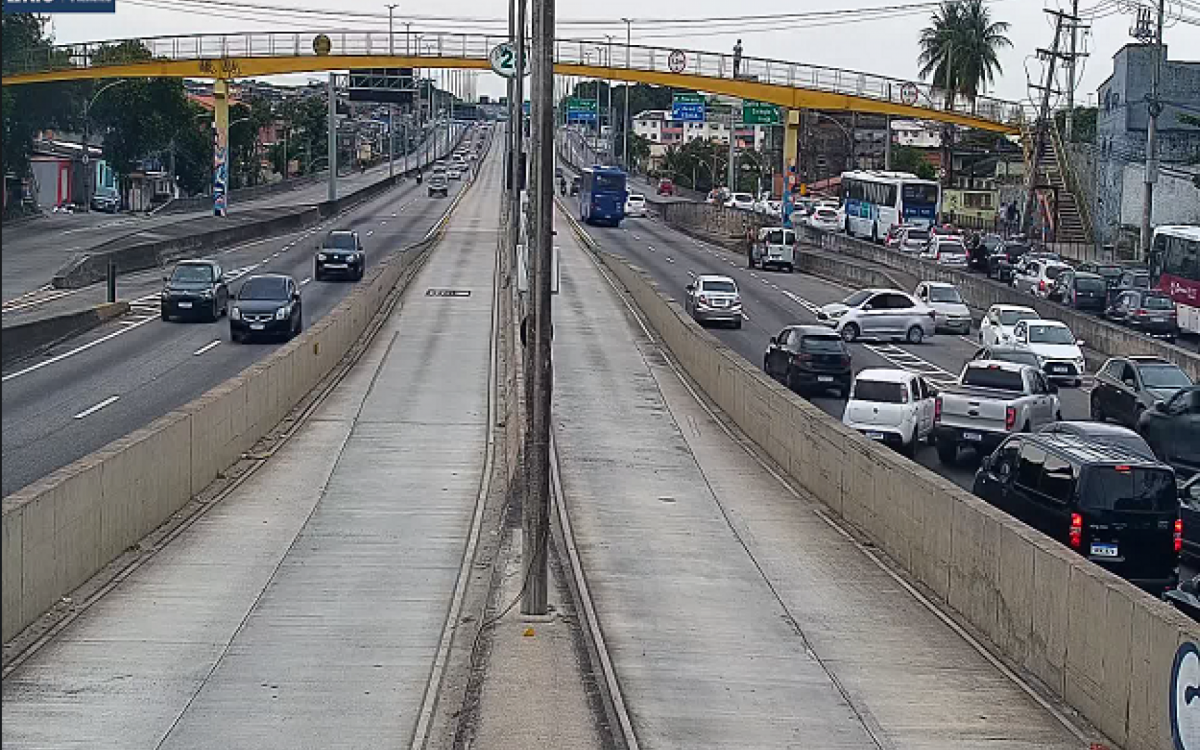 tiroteio na Avenida Brasil