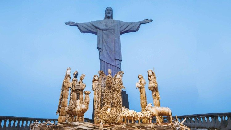 100 Presépios no Cristo Redentor