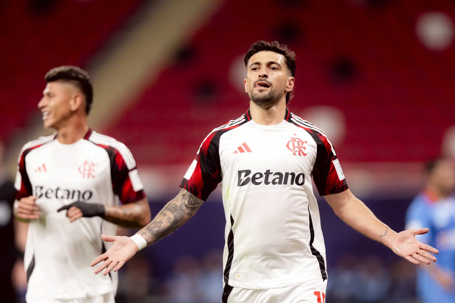 Arrascaeta decide