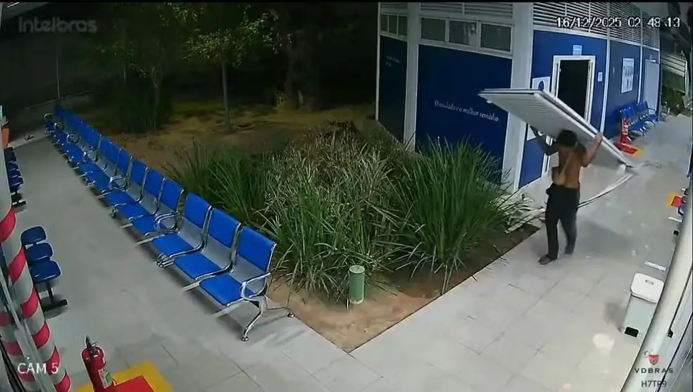 Furto em clínica de Campinho