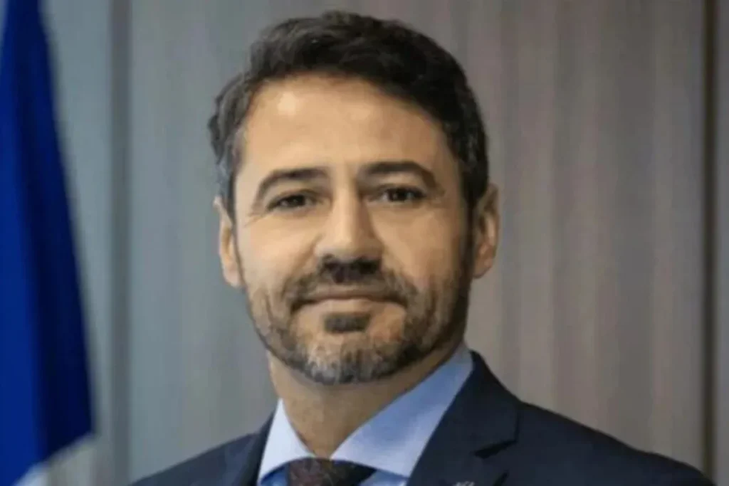 Julio Cesar Vieira Gomes