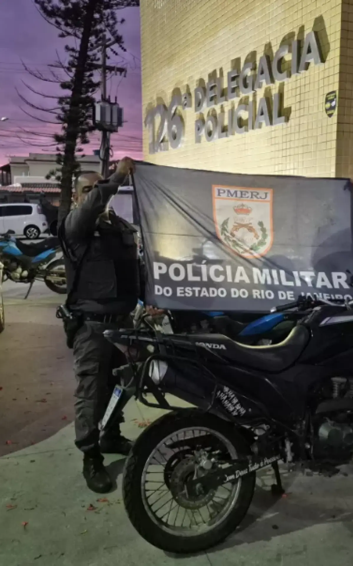 Motociclista é preso em Cabo Frio