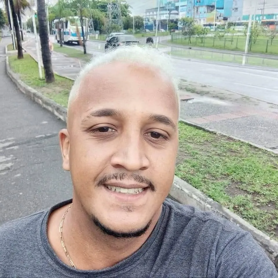 Rodrigo Vieira Siqueira,
