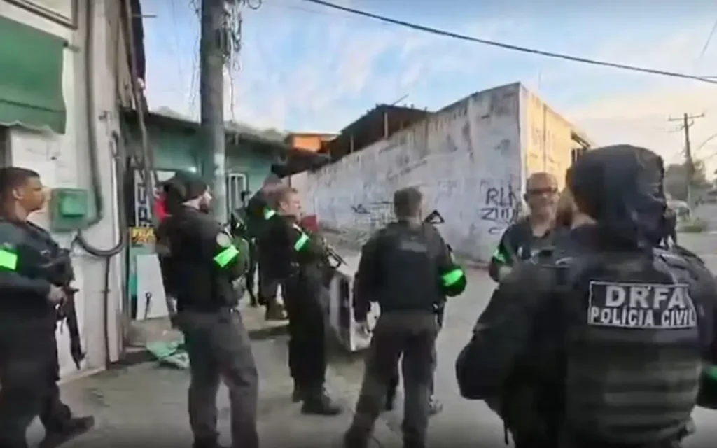 bunker usado pelo CV
