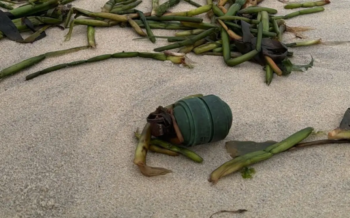 granada encontrada na Praia da Macumba