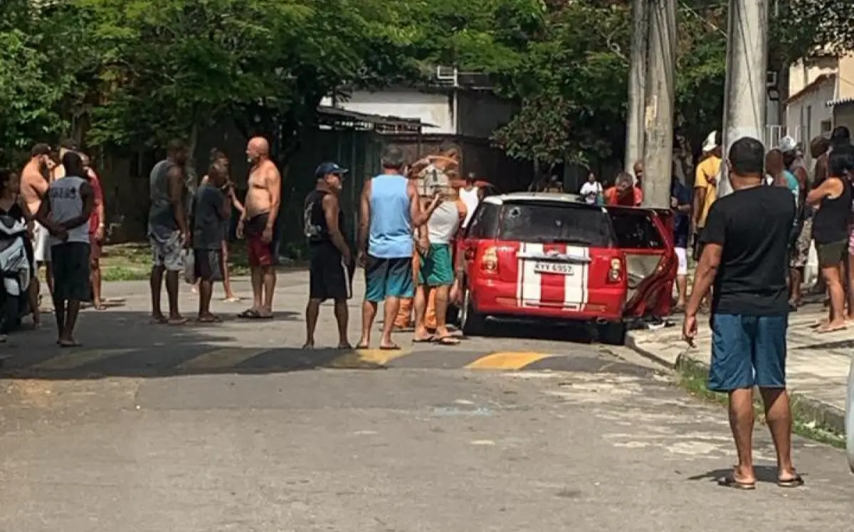 Homem morto a tiros dentro de carro em Campo Grande