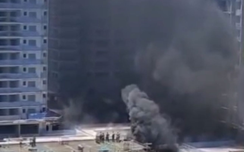 Incêndio em condomínio na Barra Olímpica