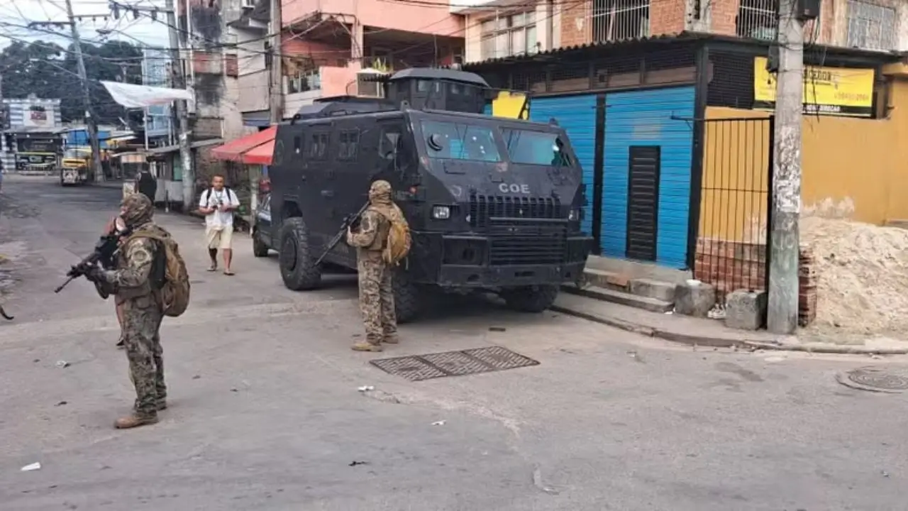 Operação em Manguinhos