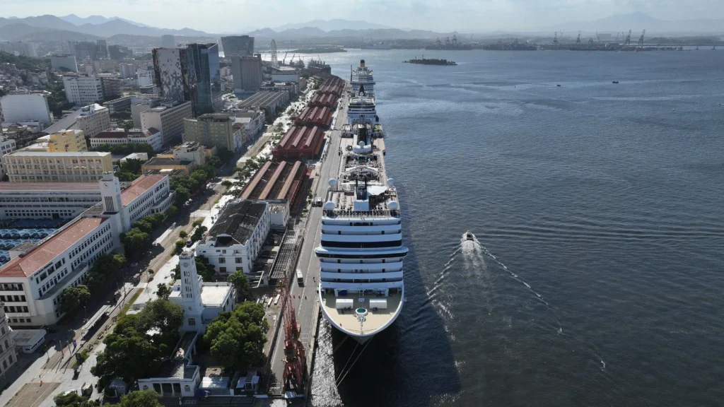 60 mil turistas movimentam Pier Mauá em janeiro