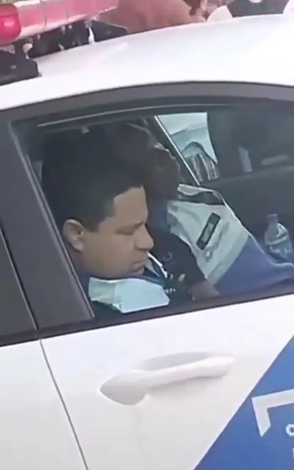 Agentes do Segurança Presente são flagrados dormindo
