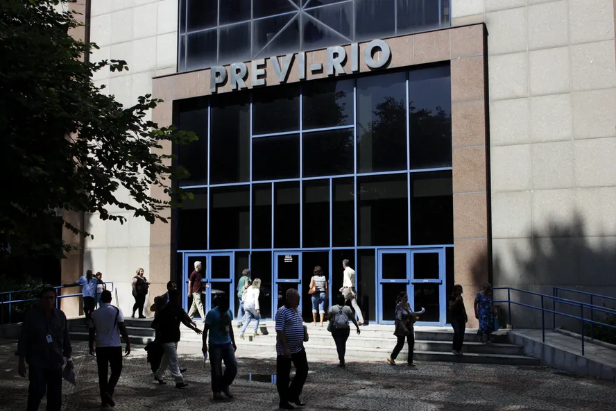 Previ-Rio