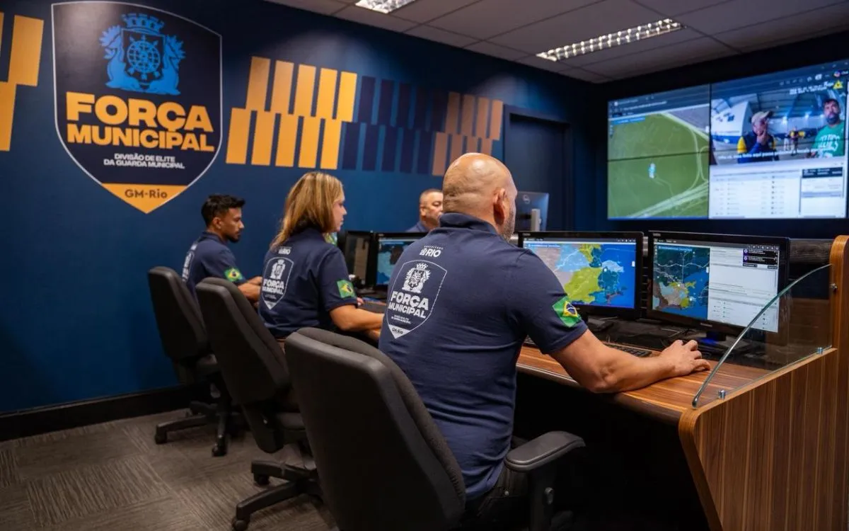 Sala de monitoramento da Força Municipal