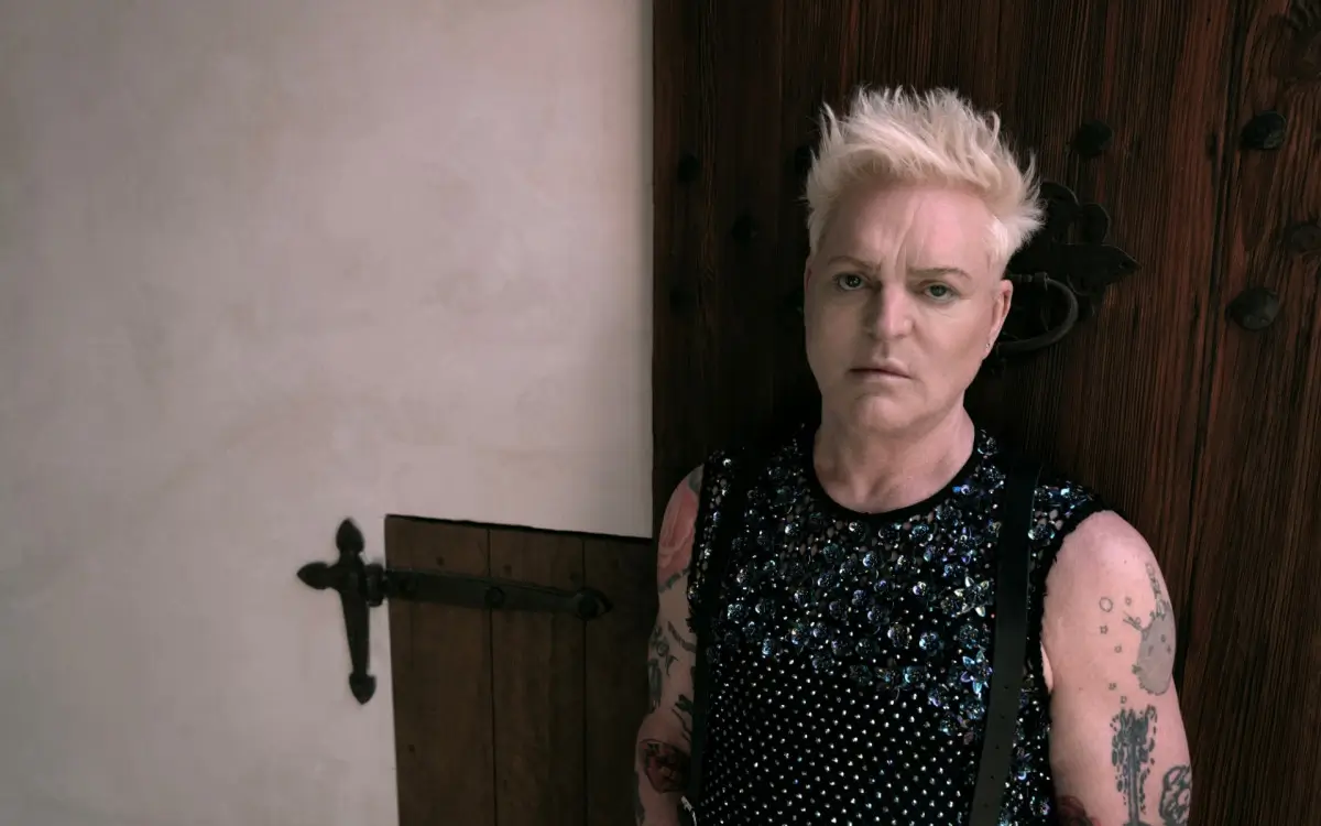 Voz do Erasure, Andy Bell