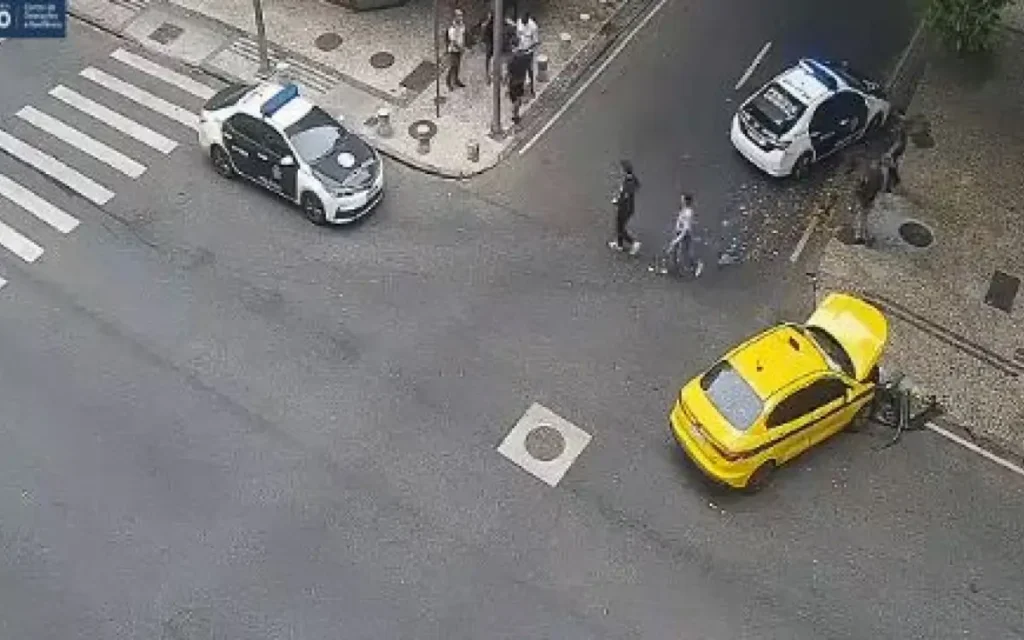 Acidente em Copacabana com turistas italianos
