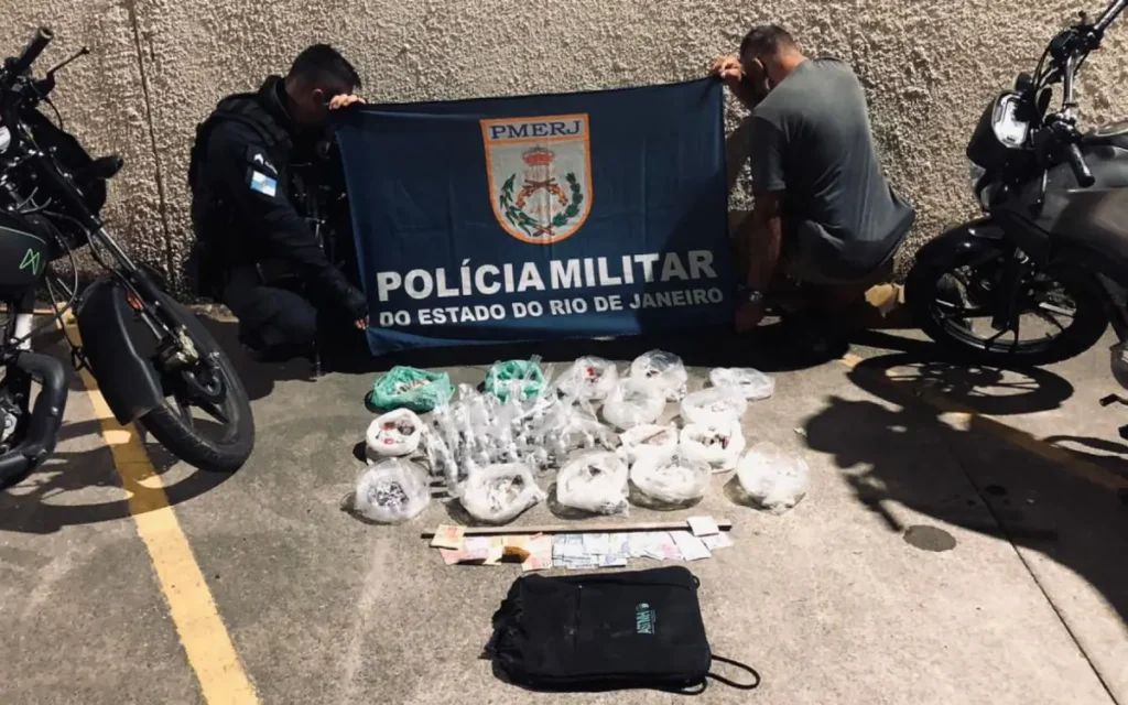 Material apreendido na ação