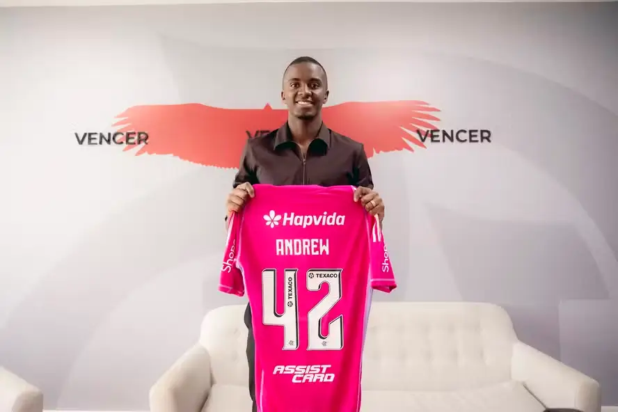 Contratação de Andrew pelo Flamengo é oficializada