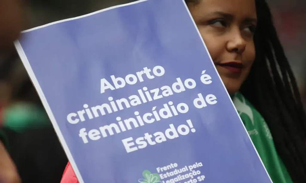 Protesto pede aborto legal
