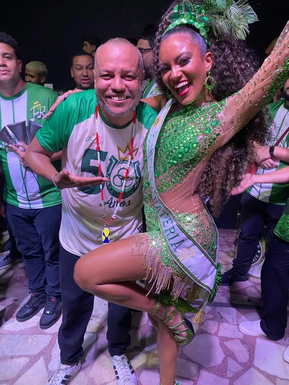 Larissa Melo é anunciada Rainha de Bateria da Abolição
