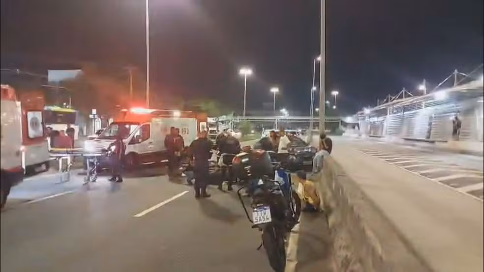 PMs são atropelados em abordagem