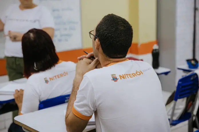 Educação de Jovens e Adultos
